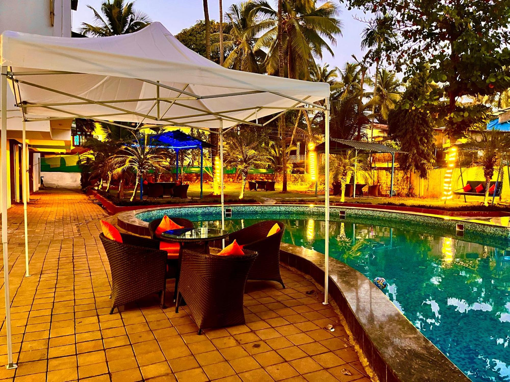 Summer Beach Resort, Goa - #Near Baga Beach #Swimming Pool #Garden #Bar #Lift #Premium Rooms #Property Of The Year #70565-84665 كالانغيُت المظهر الخارجي الصورة