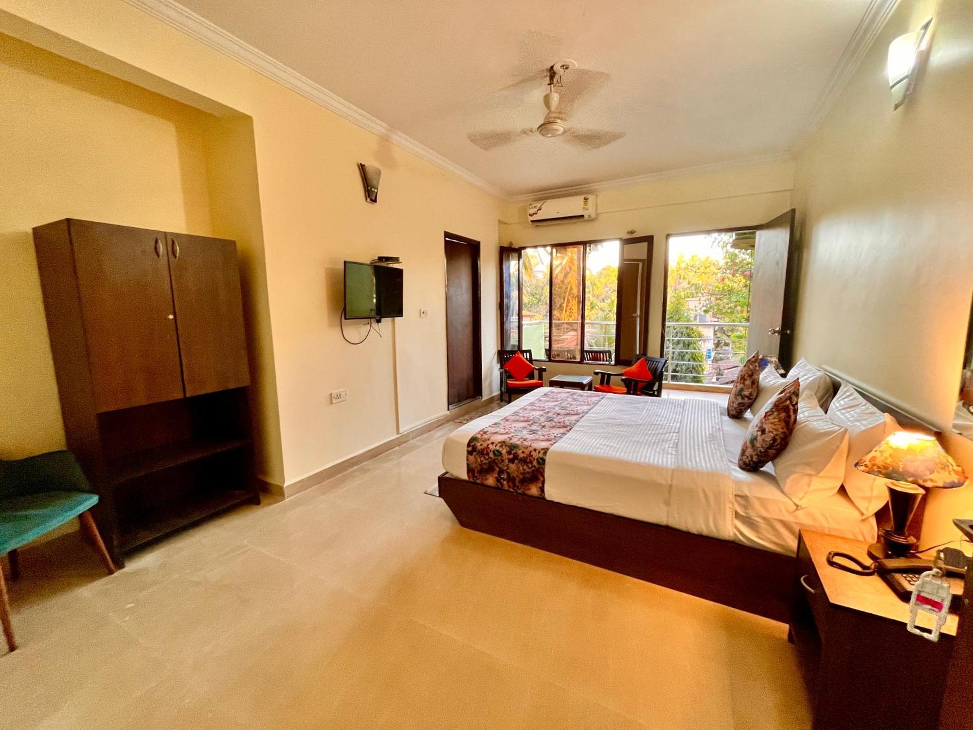 Summer Beach Resort, Goa - #Near Baga Beach #Swimming Pool #Garden #Bar #Lift #Premium Rooms #Property Of The Year #70565-84665 كالانغيُت المظهر الخارجي الصورة