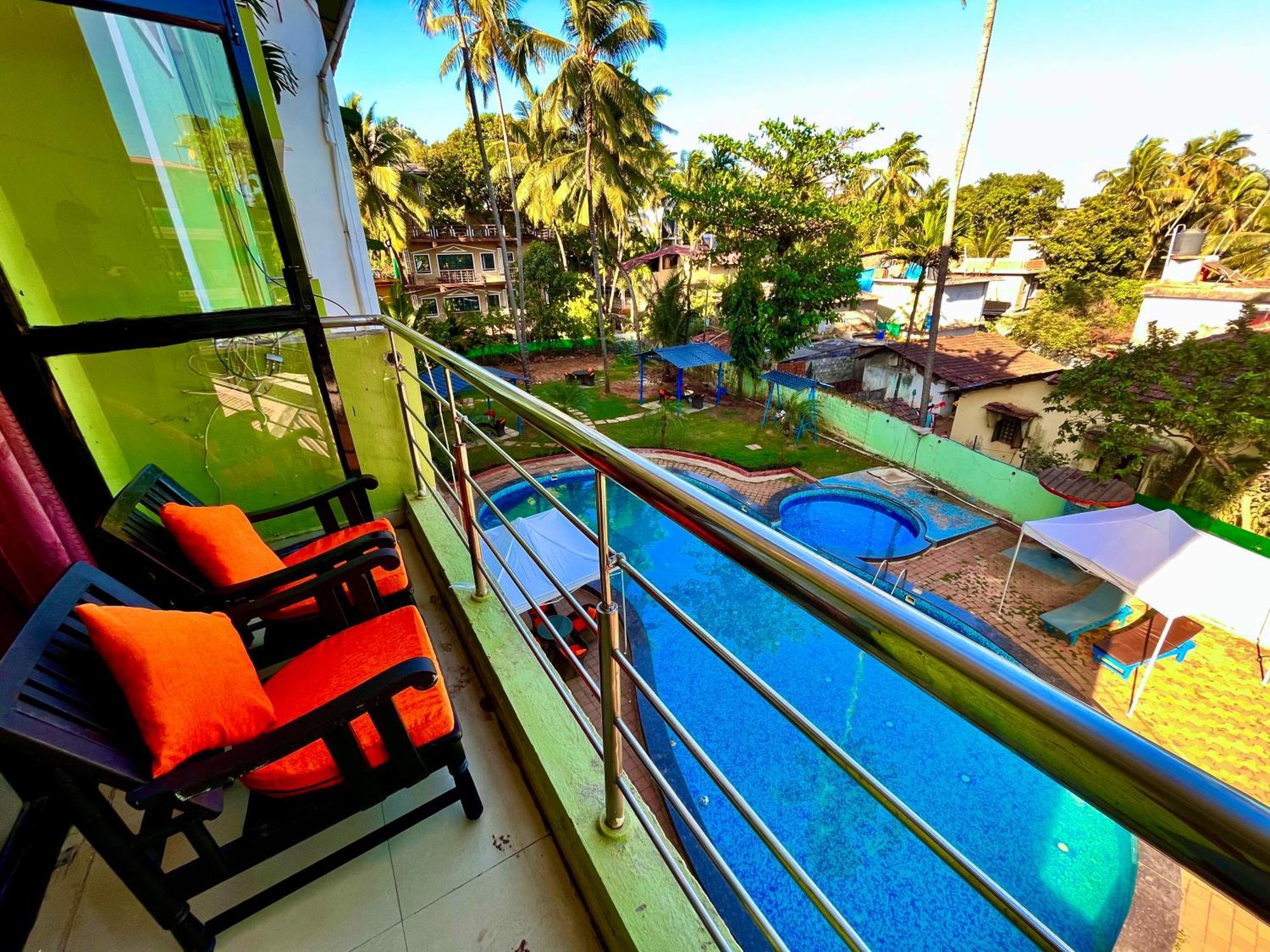 Summer Beach Resort, Goa - #Near Baga Beach #Swimming Pool #Garden #Bar #Lift #Premium Rooms #Property Of The Year #70565-84665 كالانغيُت المظهر الخارجي الصورة